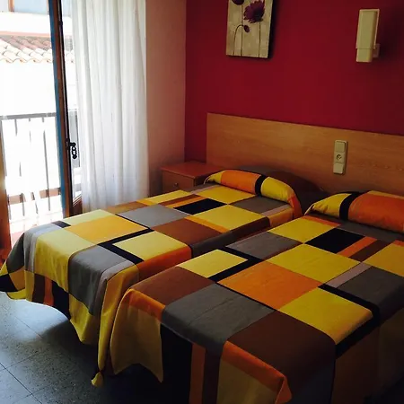 Guest house Pensio Mediterra L'Escala
